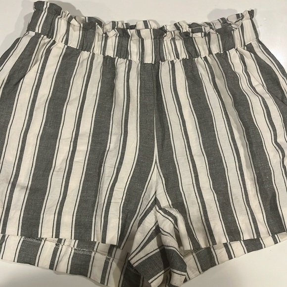 LOFT Pants - Ann Taylor loft shorts 2 for 1